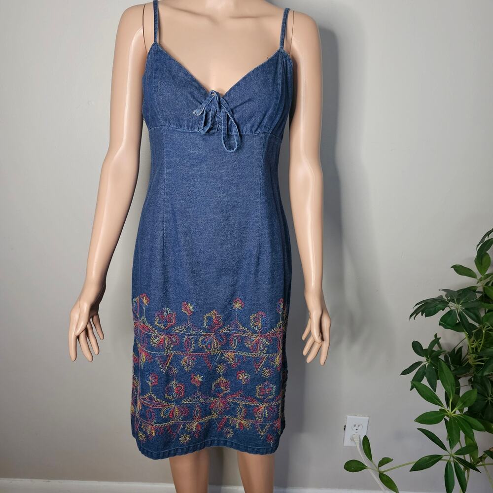 Jonathan Martin Embroidered Denim Dress | Lace-Up Bust | Floral Hem | Size 9
